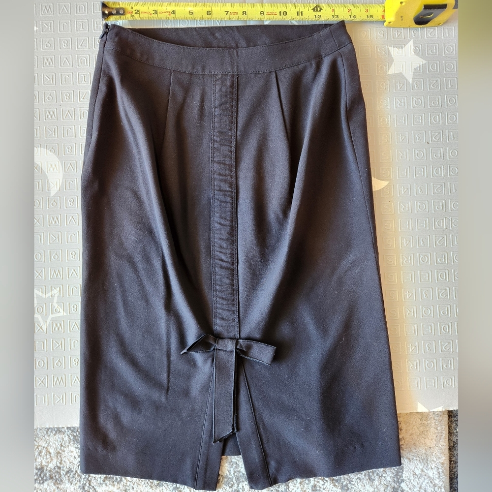 Bow Back Pencil Skirt